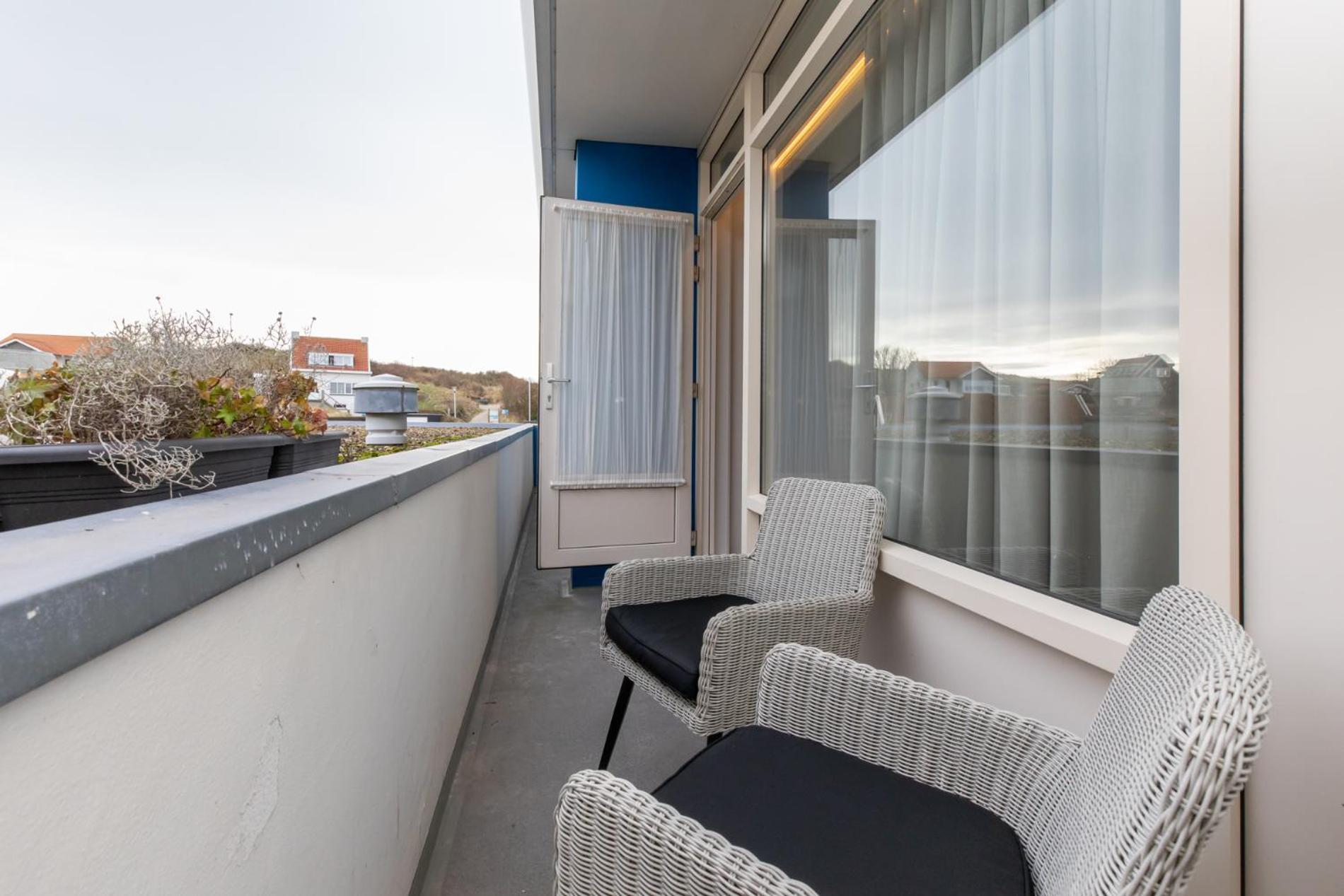 Welcome In - Appartementen Kurhaus - Nieuwstraat 1 Zoutelande, Nabij Strand, Terras, Sauna Exterior photo